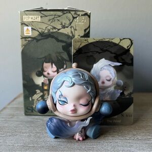 POPMART Skullpanda The Ink Plum Blossom Series - The Wind